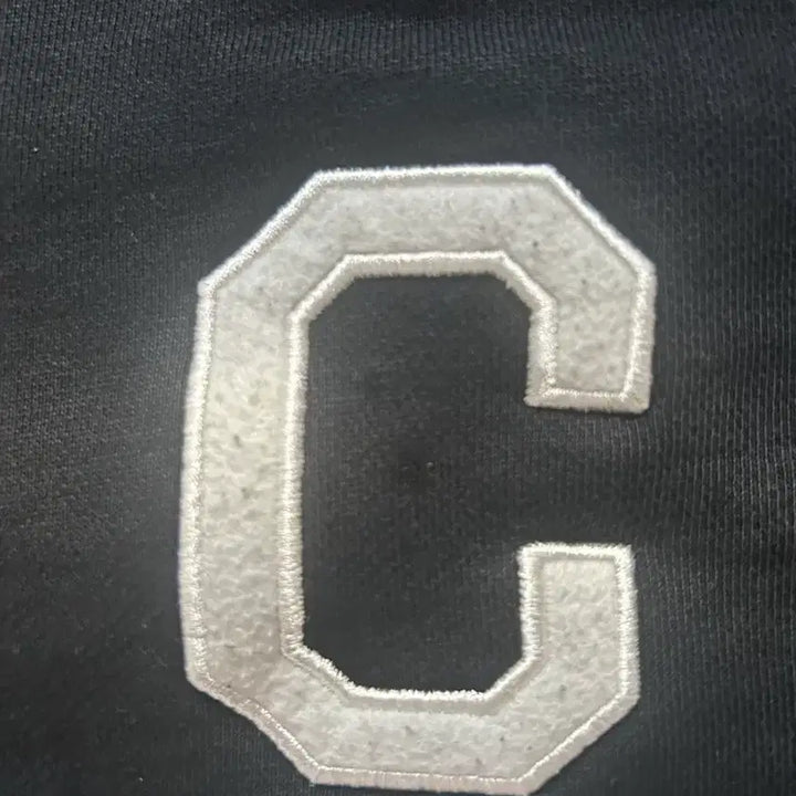 [BUNJANG] Covernat C Logo Black Sweatshirt / 커버낫 C로고 블랙 맨투맨