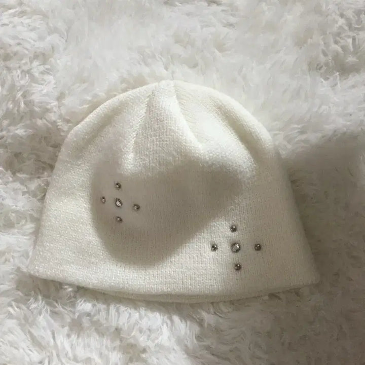 [BUNJANG] Set Up EXE Stud Beanie / 셋업이엑스이 스터드 비니