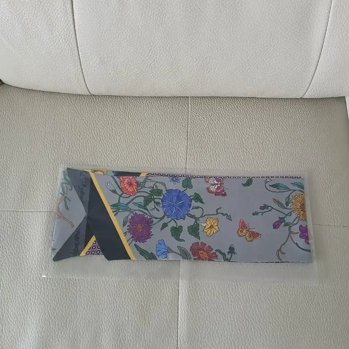 [BUNJANG] G Studio Silk Reversible Bandana Scarf / 새상품)지스튜디오  실크 양면 방도 스카프