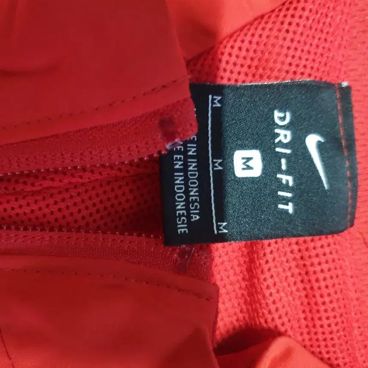[BUNJANG] Nike Red Windbreaker Jacket / 나이키 레드 바람막이 자켓