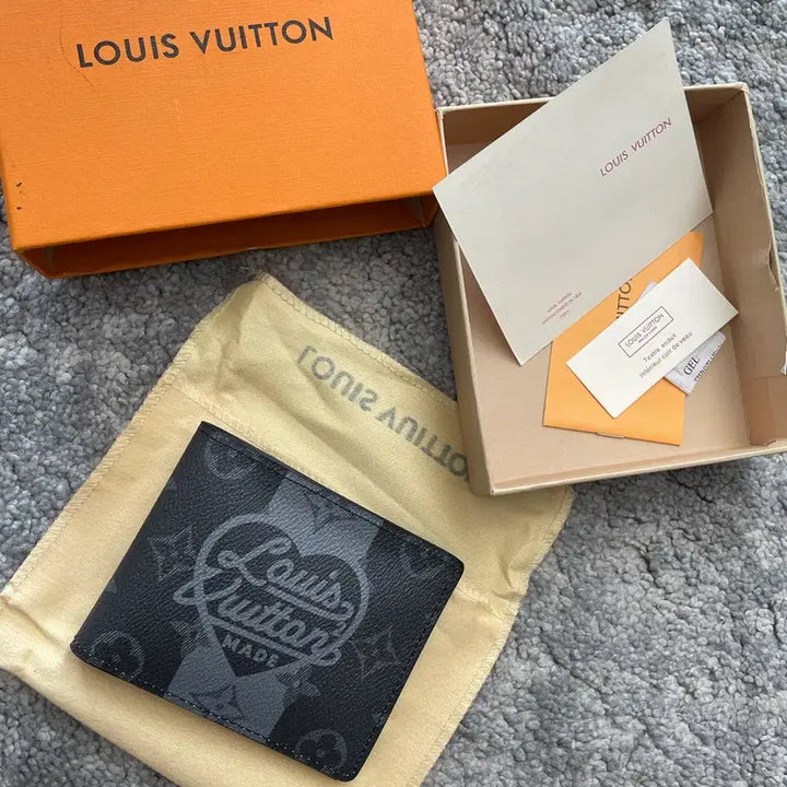 [BUNJANG] New Men's Wallet / 남성지갑 새상품