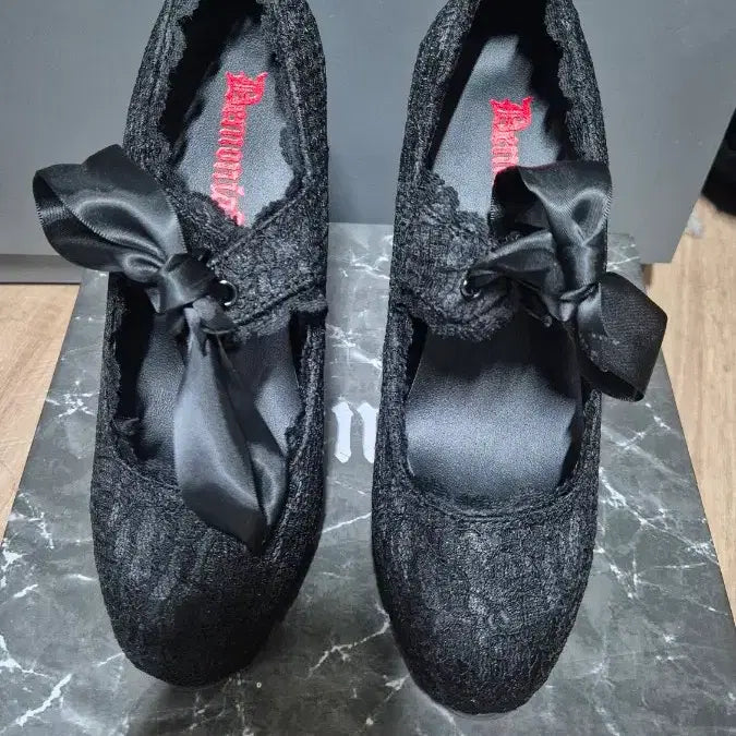 [BUNJANG] Demonia DEMON-11 Pumps (USW7) / 데모니아 demonia 데몬-11 펌프스 usw7 사이즈