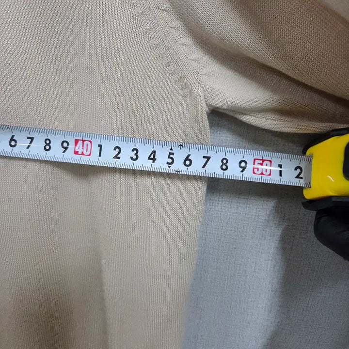 [BUNJANG] GEORGESRECH Women's Round Neck Knit Sweater / GEORGESRECH 여성 라운드넥 니트 95