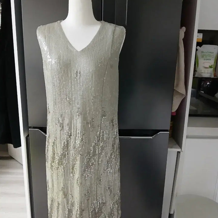 [BUNJANG] Time Sequin Sleeveless Dress / TIME 한섬타임스팽글 민소매 원피스