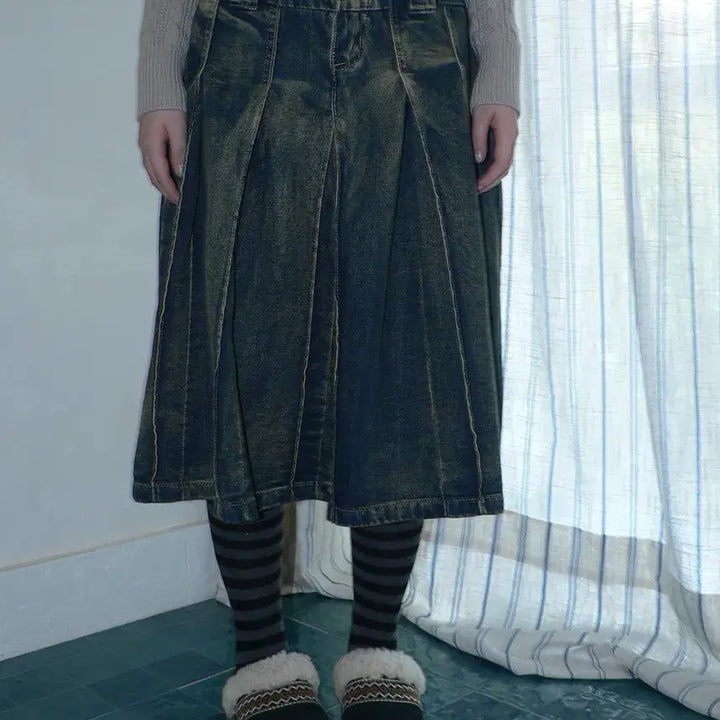 [BUNJANG] angproject Distressed A-Line Denim Pleated Skirt / angproject 레트로 디스트레스드 A라인 데님 플리츠 치마