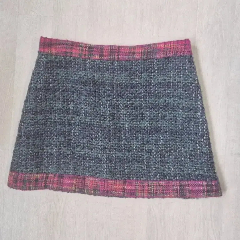 [BUNJANG] Chanel Tweed Wool Silk Skirt / 정품 샤넬 트위드 울 실크 스커트 38 26 27 55