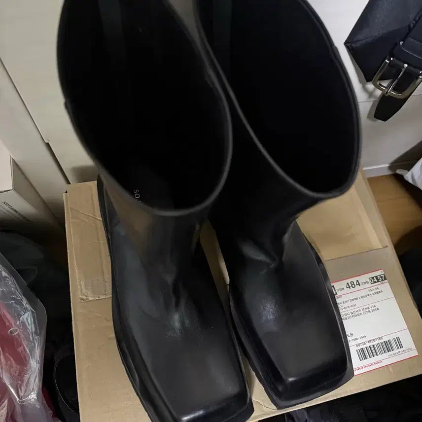 [BUNJANG] SOULESURES LEX Chelsea Boots / SOULESURES쏘유레슈어 LEX 275
