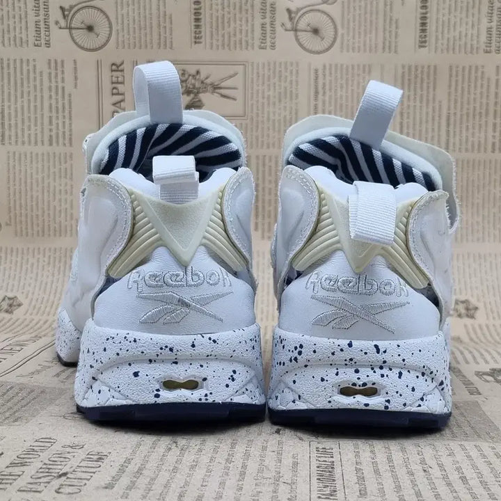 [BUNJANG] Reebok InstaPump Women's Sneakers / 리복 인스타펌프 여성운동화235