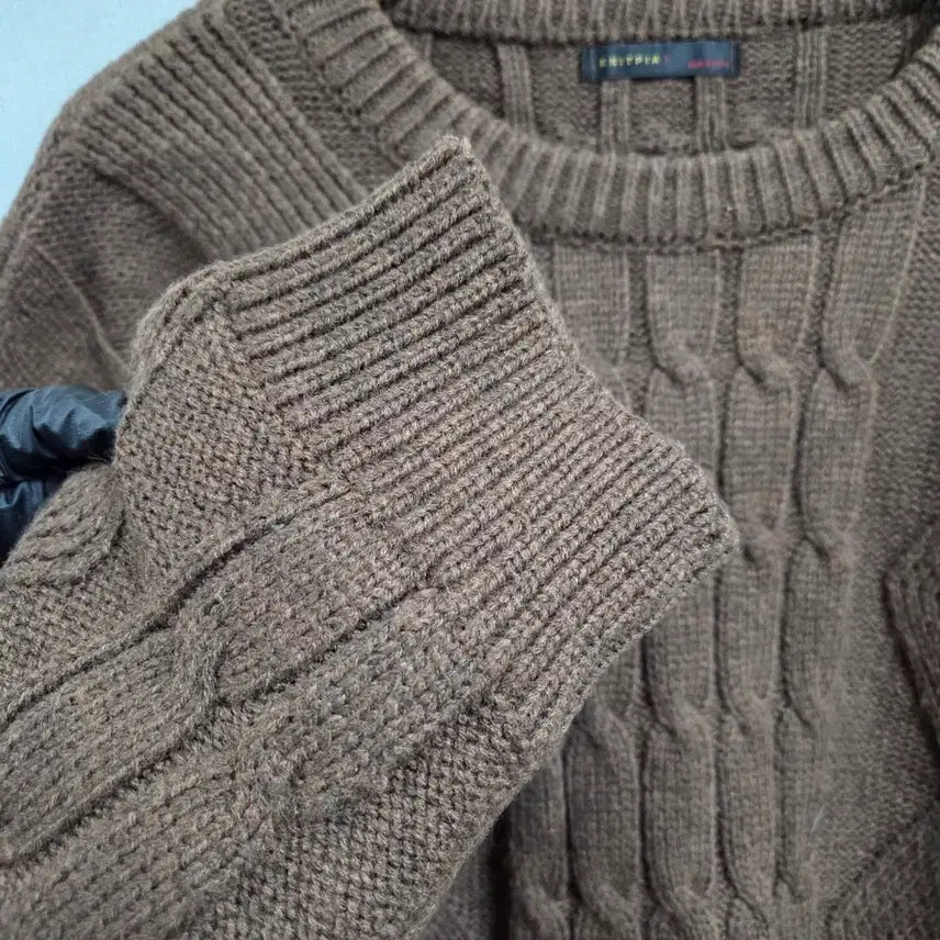 [BUNJANG] Cable Knit Sweater / 여성 도톰 브라운 케이블 니트 F