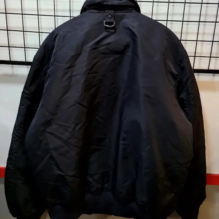 [BUNJANG] National Geographic Utility Bomber Jacket / 정품 내셔널지오그래픽 유틸리티 항공점퍼