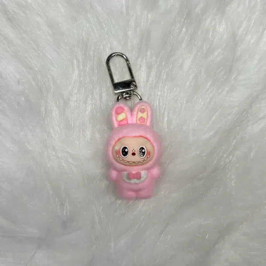 [BUNJANG] Labubu Flocked Fur Figure Keychain / 핑크 라부부 털 후로킹 히규어 키링