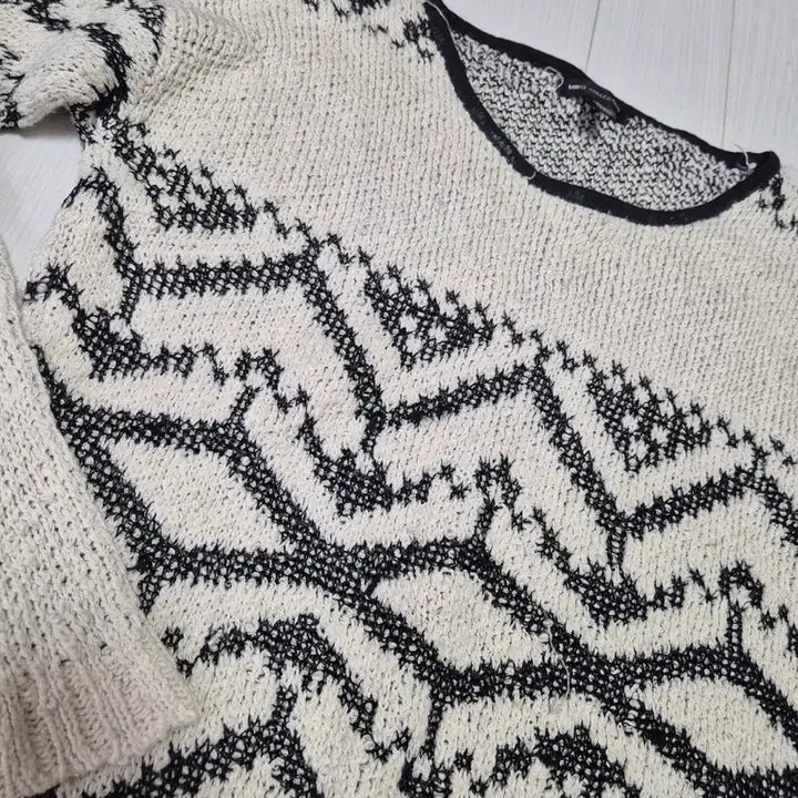 [BUNJANG] Mango Ivory Pattern Knit Sweater / 망고 아이보리 패턴 니트