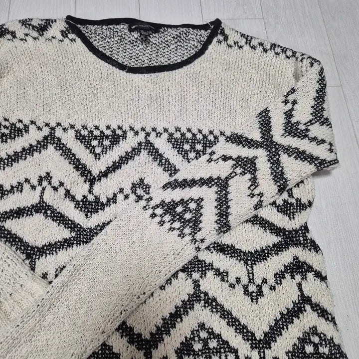 [BUNJANG] Mango Ivory Pattern Knit Sweater / 망고 아이보리 패턴 니트