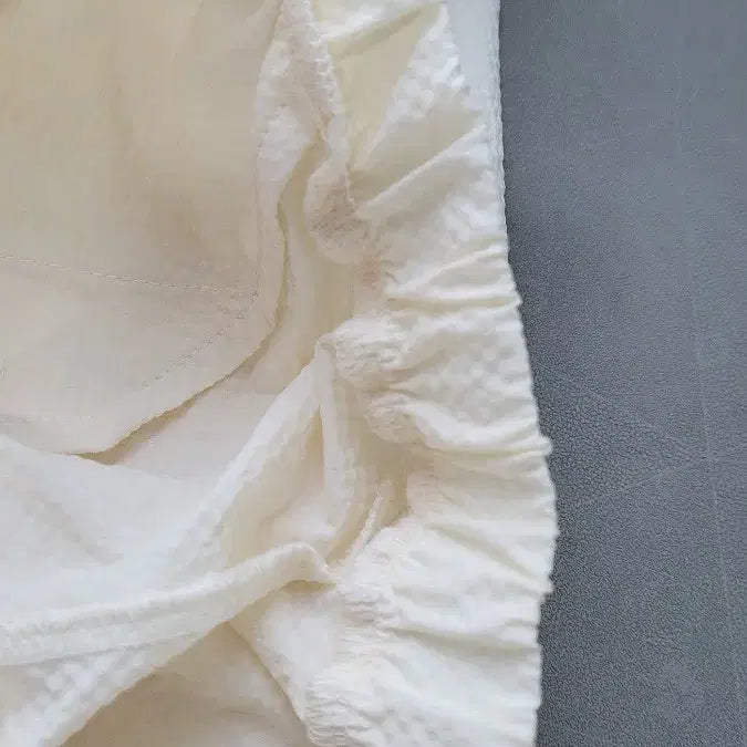 [BUNJANG] Descente Ivory Windbreaker Jacket / 데상트 아이보리 바람막이 점퍼