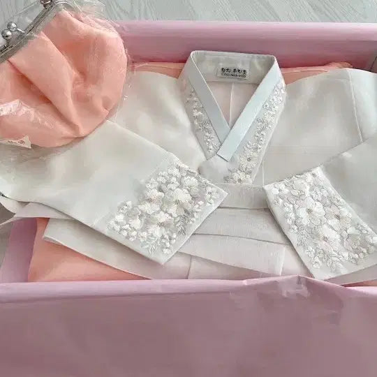 [BUNJANG] Woman's Hanbok Full Set / 여자 한복 새상품