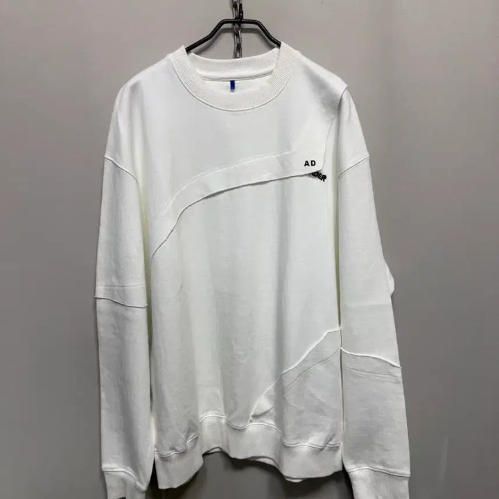 [BUNJANG] ADER Error A3 White Sweatshirt / 아더에러 화이트 맨투맨 티셔츠A3 (배송비포함)