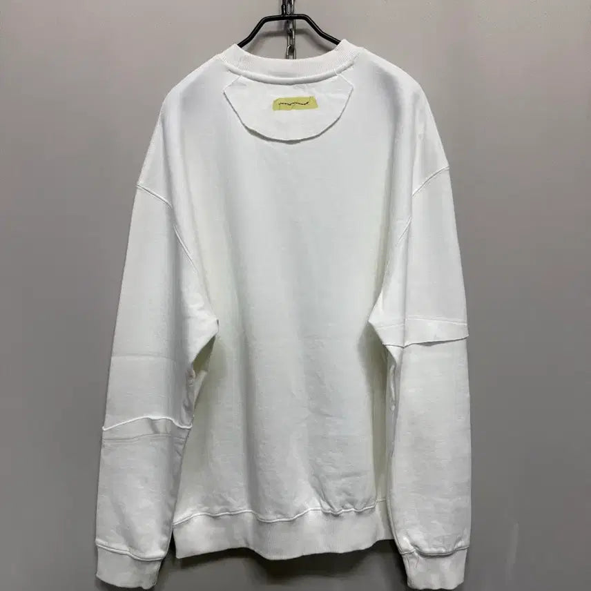 [BUNJANG] ADER Error A3 White Sweatshirt / 아더에러 화이트 맨투맨 티셔츠A3 (배송비포함)