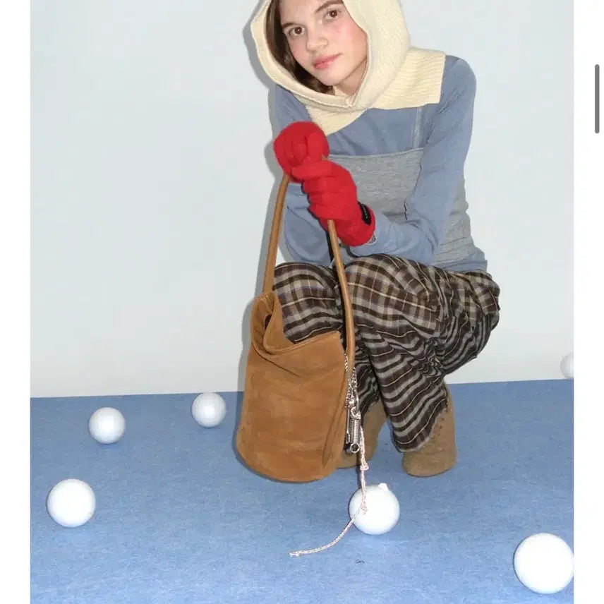 [BUNJANG] Yeomim Beaker Bag Camel Suede Handbag / 여밈 비커백 카멜스웨이드