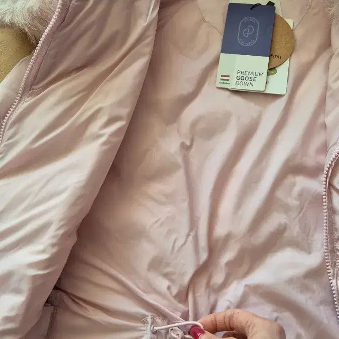 [BUNJANG] Saga Fur Hooded Goose Down Vest / 사가퍼 후드 구스 패딩 베스트 새상품