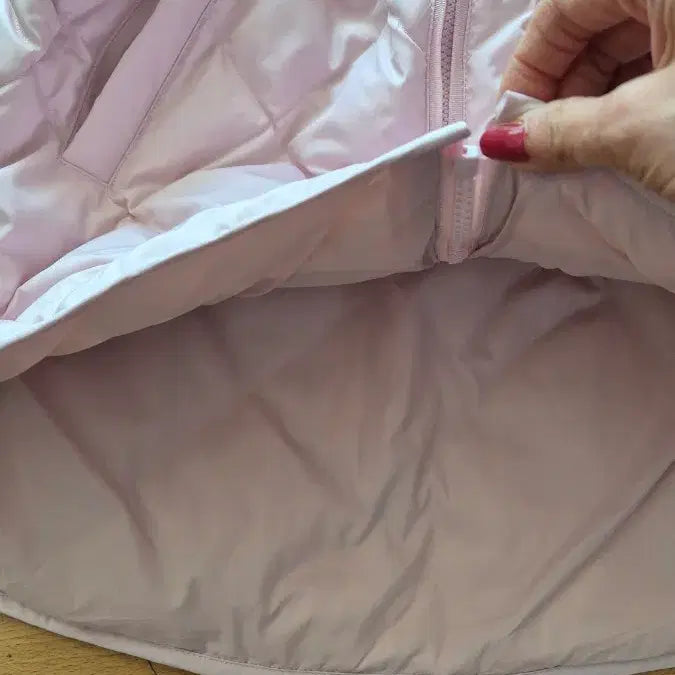 [BUNJANG] Saga Fur Hooded Goose Down Vest / 사가퍼 후드 구스 패딩 베스트 새상품