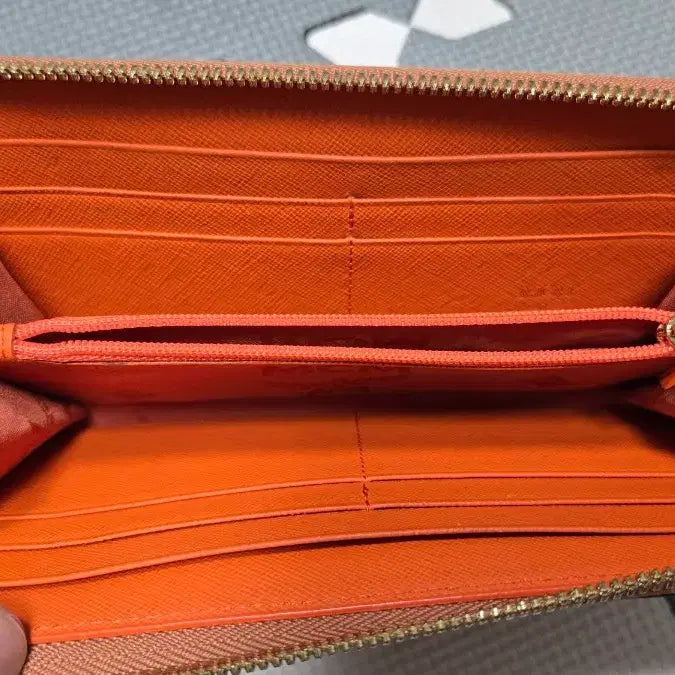 [BUNJANG] MCM Visetos Long Wallet / 정품 mcm 엠씨엠 비세토스 장지갑 (정가65만)