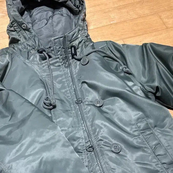 [BUNJANG] Levi's Duck Down Padded Field Jacket / 리바이스 야상 덕다운 패딩