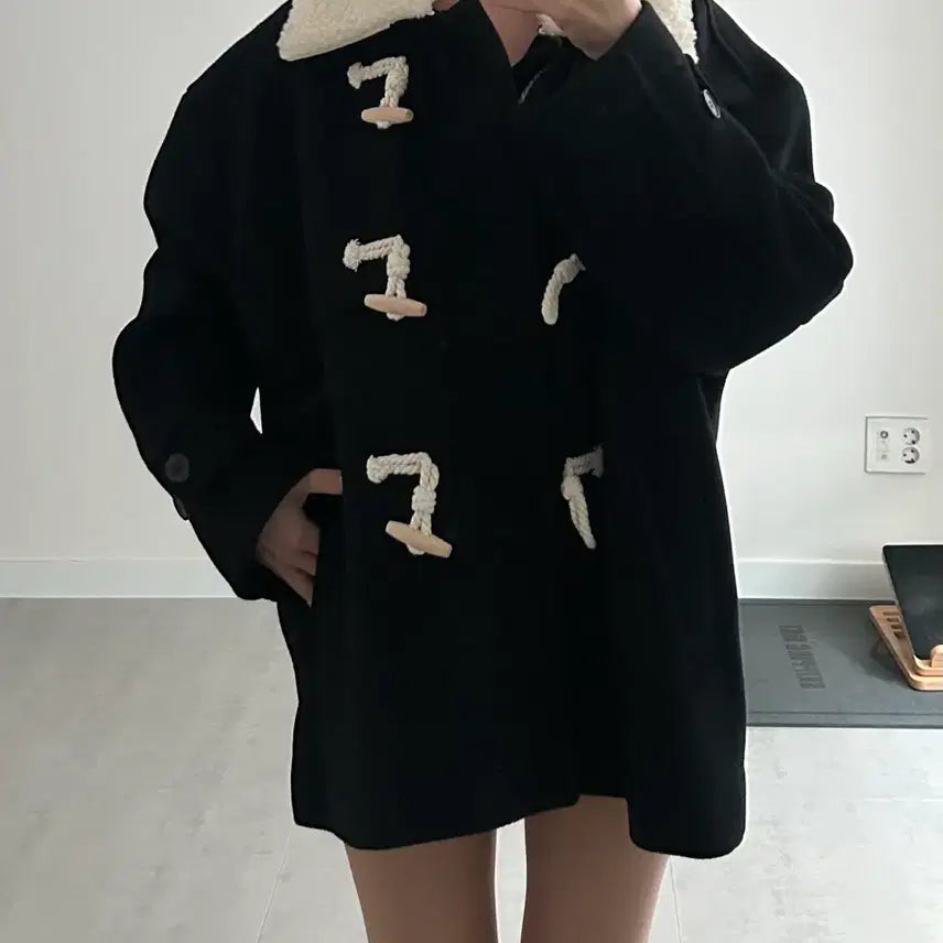 [BUNJANG] Tomboy Duffle Coat Black / 톰보이 떡볶이코트 블랙