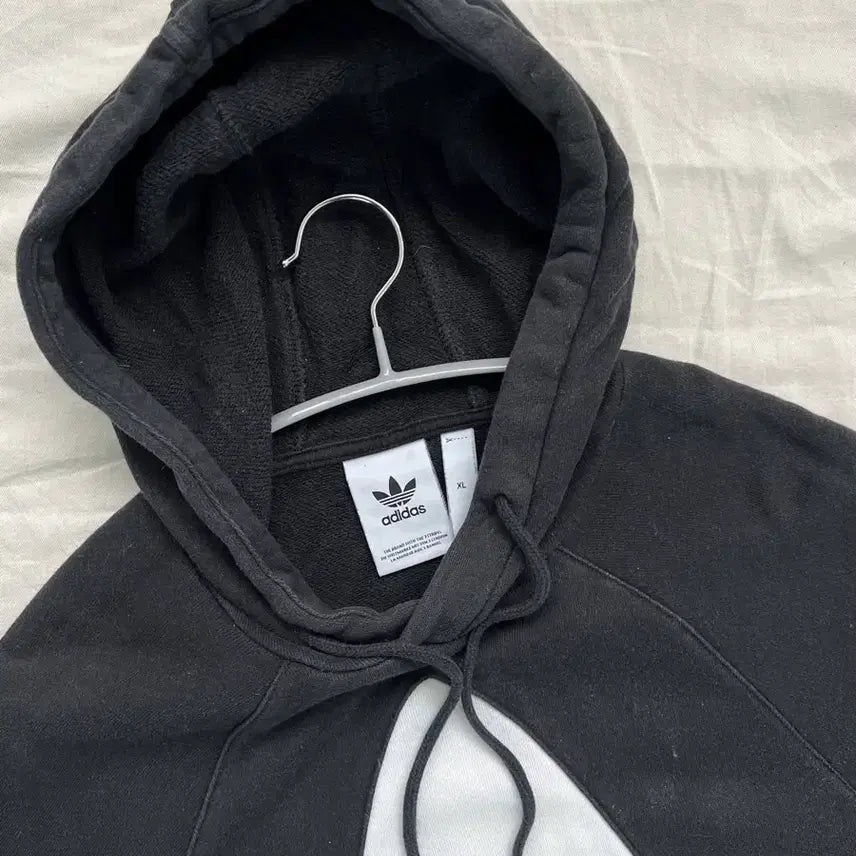 [BUNJANG] Adidas Big Logo Hoodie / 아디다스 빅로고 후드티