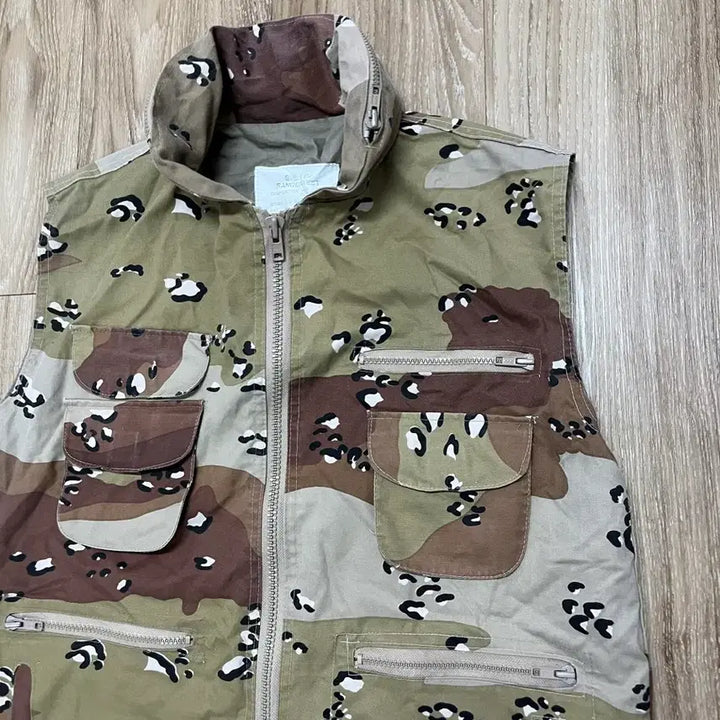 [BUNJANG] Military Chocolate Chip Camo Utility Vest / 밀리터리 초코칩 카모 유틸리티 베스트