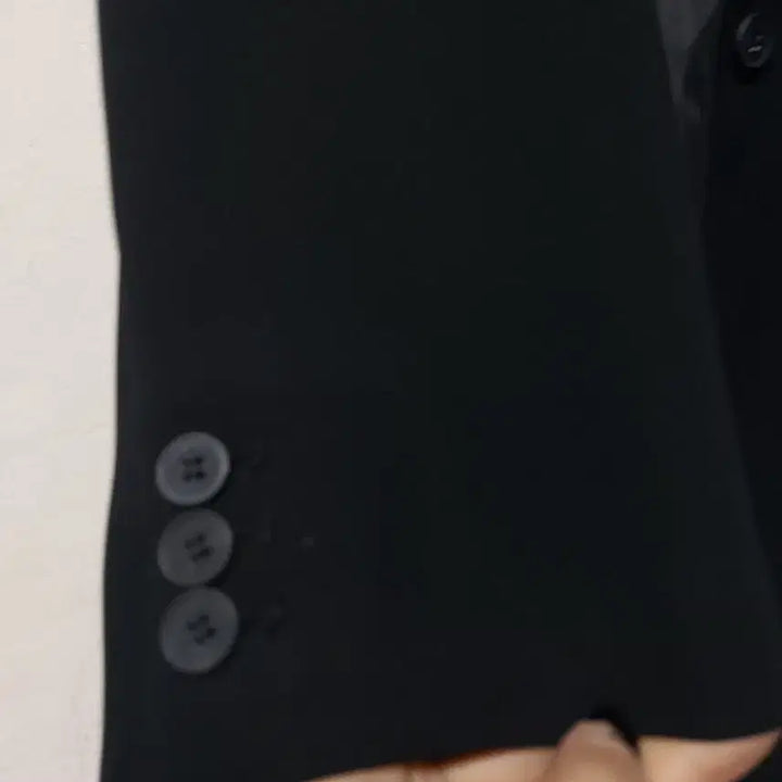 [BUNJANG] Laurel Black Jacket / Laurel 로렐 블랙 자켓 새거