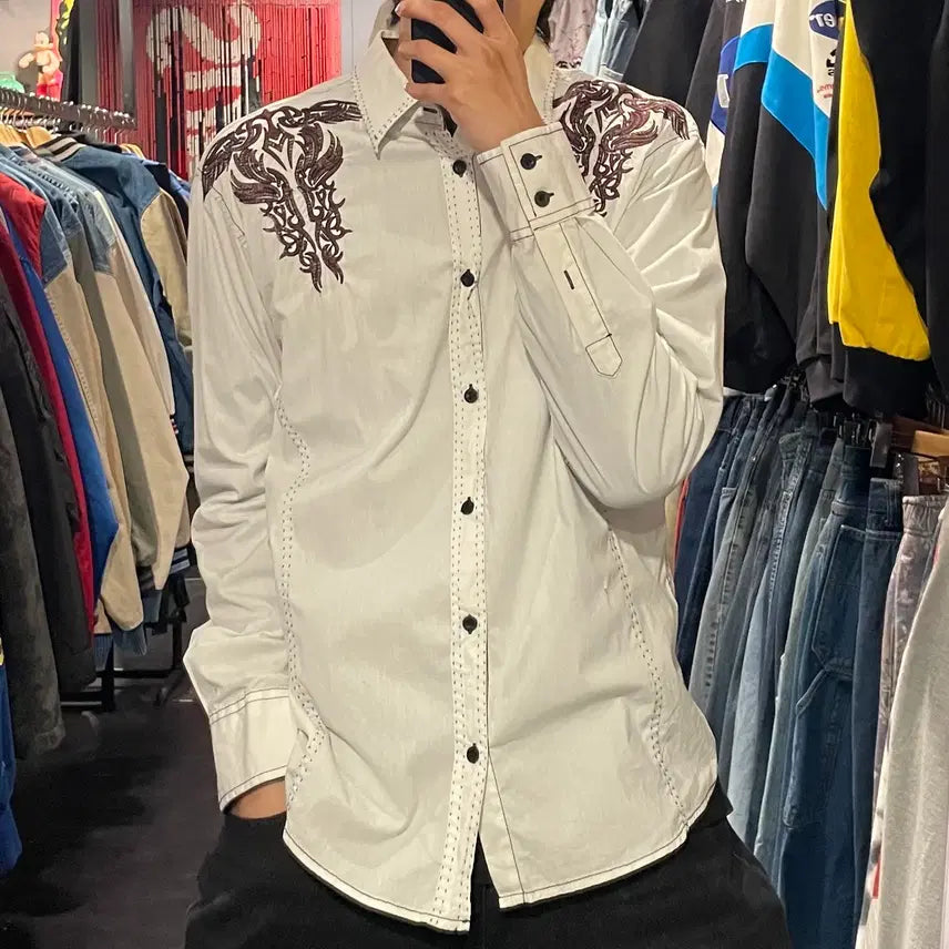 [BUNJANG] IM Western Embroidered White Shirt / [IM] vtg 웨스턴 자수 화이트 셔츠