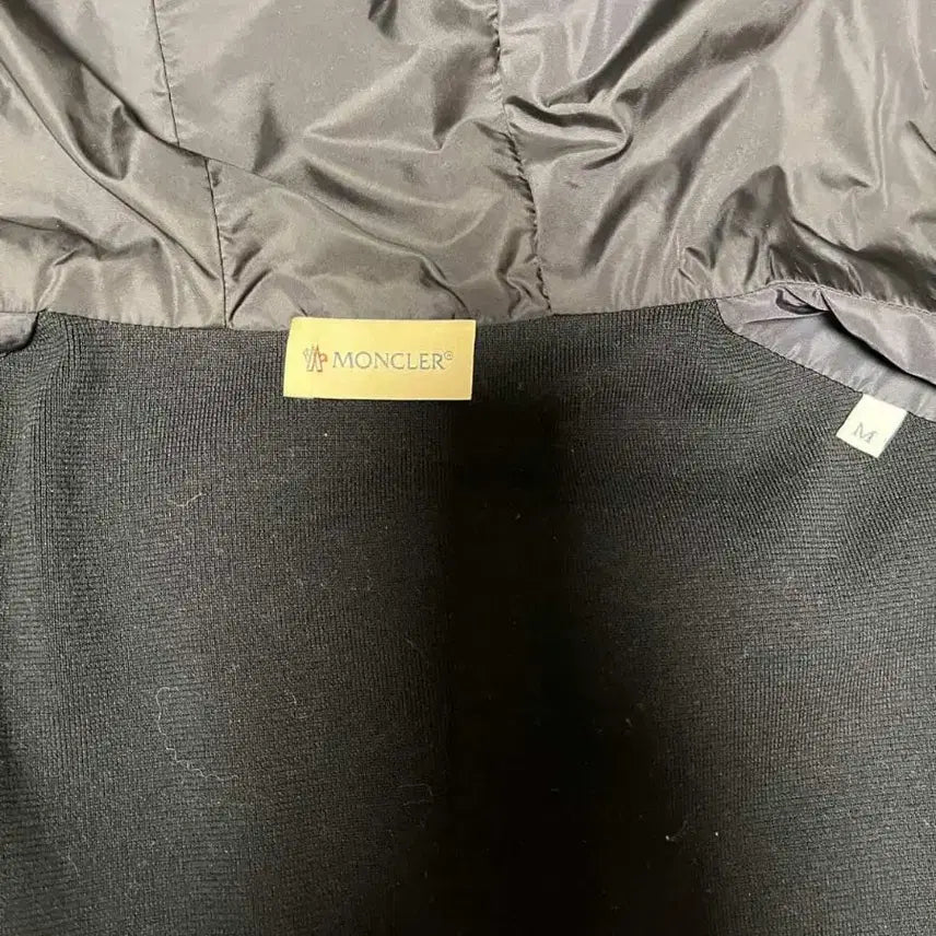 [BUNJANG] Moncler Grimper Knit Windbreaker / 몽클레어 그림퍼스 니트 바람막이