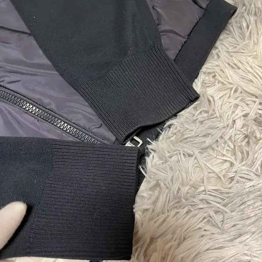 [BUNJANG] Moncler Grimper Knit Windbreaker / 몽클레어 그림퍼스 니트 바람막이