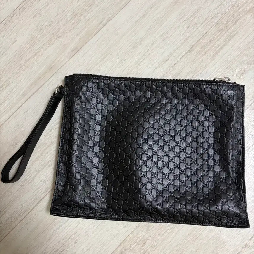 [BUNJANG] Gucci Microguccissima Leather Strap Clutch Bag / 구찌 마이크로시마 스트랩 래더 클러치백