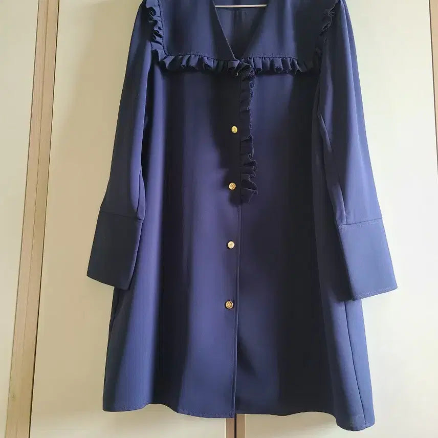 [BUNJANG] Lucky Chouette Navy Ruffle Collar Mini Dress / 럭키슈에뜨 네이비 러플 칼라 미니 드레스 원피스