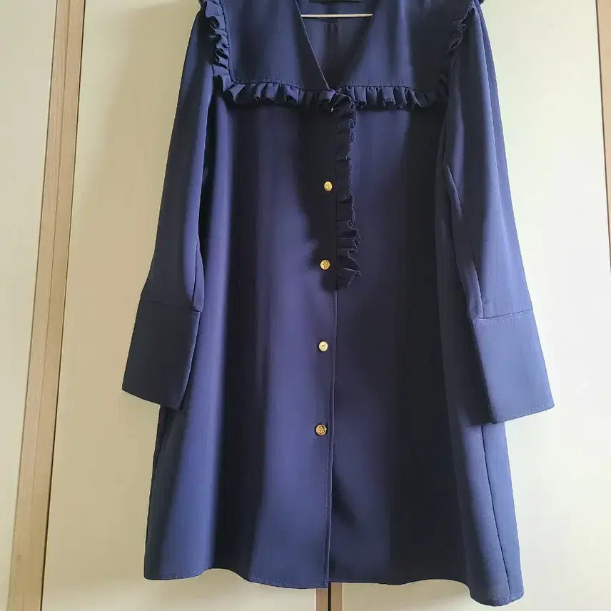 [BUNJANG] Lucky Chouette Navy Ruffle Collar Mini Dress / 럭키슈에뜨 네이비 러플 칼라 미니 드레스 원피스