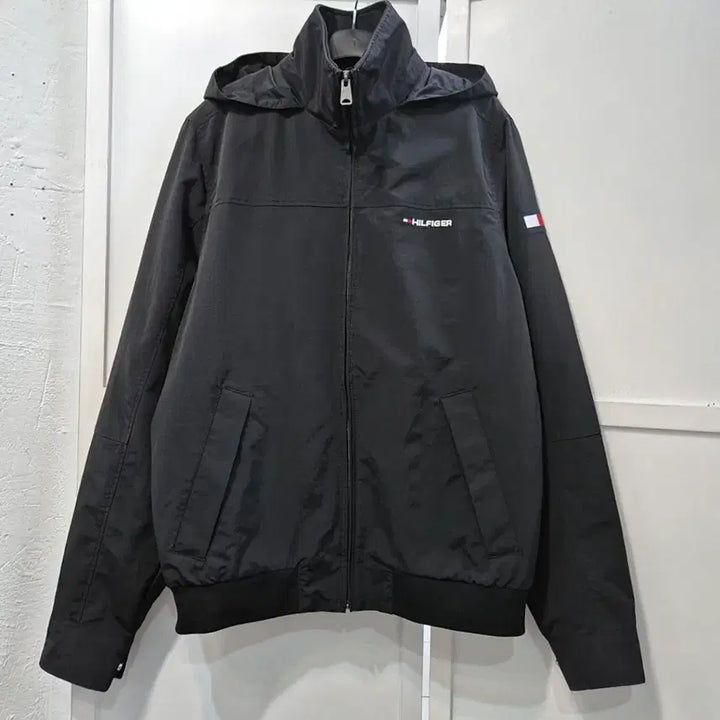 [BUNJANG] Tommy Hilfiger Windbreaker Jacket (Men) XS / 타미힐피거 바람막이 자켓 남성