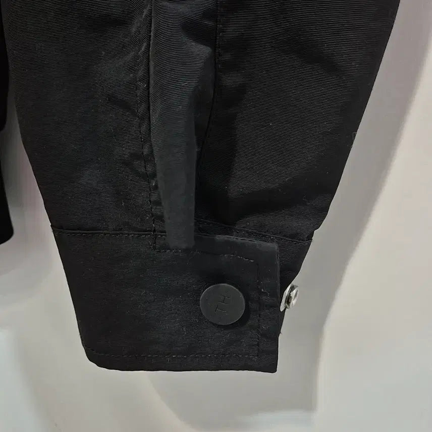 [BUNJANG] Tommy Hilfiger Windbreaker Jacket (Men) XS / 타미힐피거 바람막이 자켓 남성