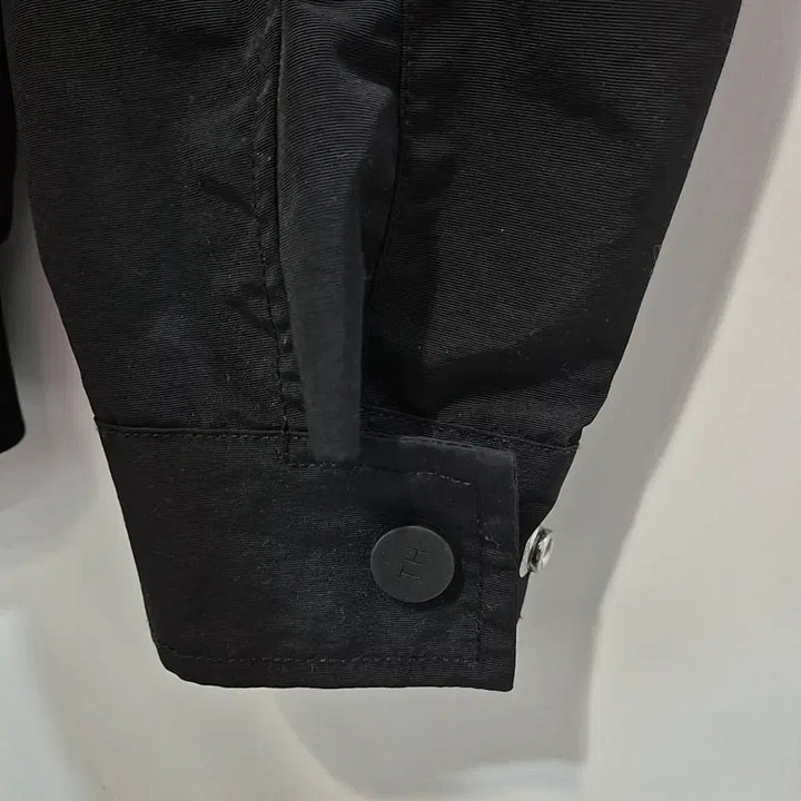 [BUNJANG] Tommy Hilfiger Windbreaker Jacket (Men) XS / 타미힐피거 바람막이 자켓 남성