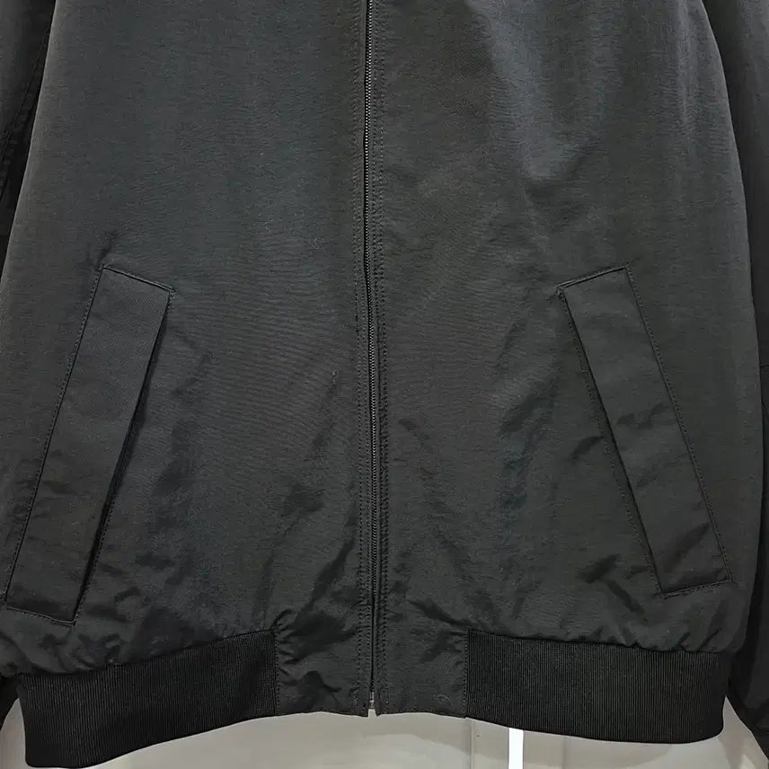 [BUNJANG] Tommy Hilfiger Windbreaker Jacket (Men) XS / 타미힐피거 바람막이 자켓 남성