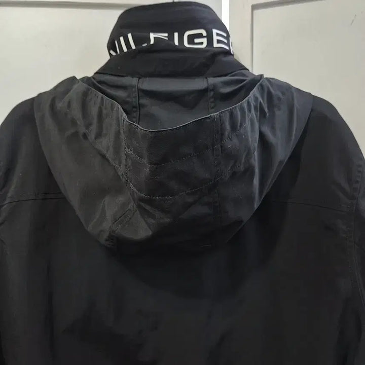 [BUNJANG] Tommy Hilfiger Windbreaker Jacket (Men) XS / 타미힐피거 바람막이 자켓 남성