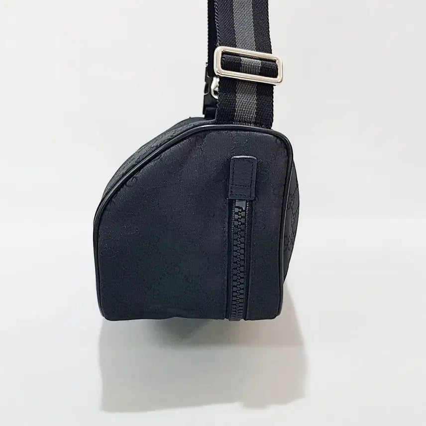 [BUNJANG] Gucci GG Microguccissima Nylon Hip Belt Bag / 정품) 구찌 GG 마이크로시마 나일론 힙색 벨트백 449182