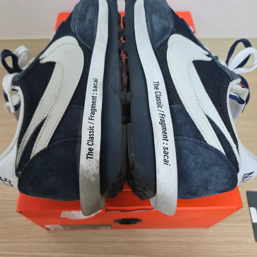 [SOLD OUT] 나이키 LD와플 사카이 네이비 270mm