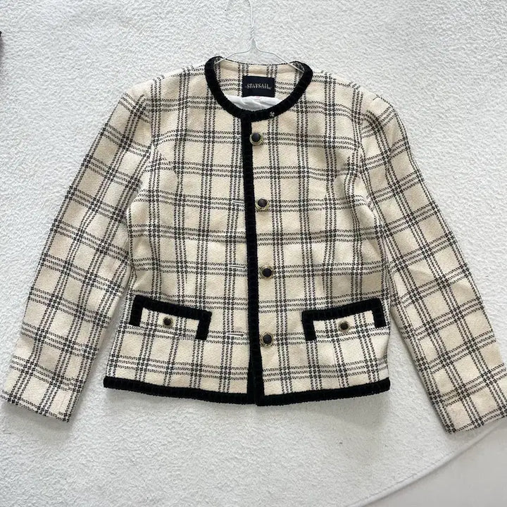 [BUNJANG] Cream Tweed Jacket / 크림 샤트위드