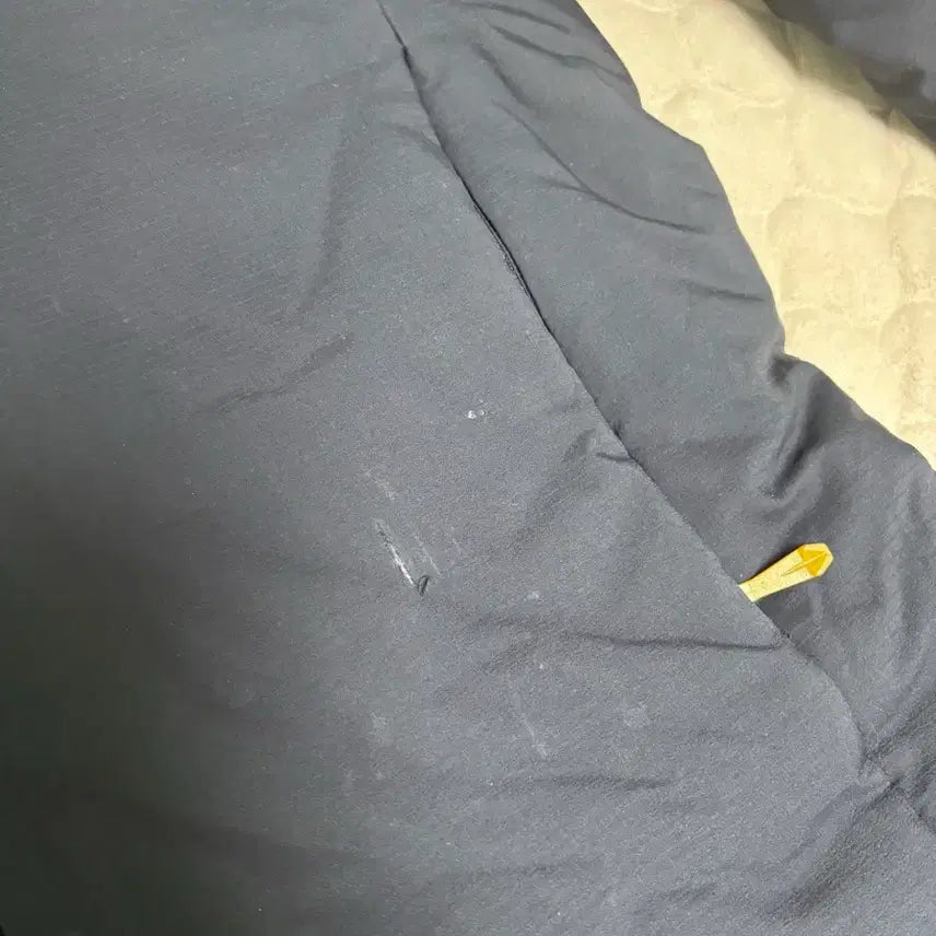 [BUNJANG] Arc'teryx Atom AR Beams 24k Medium Jacket / 아크테릭스 아톰ar 빔즈 24k m사이즈