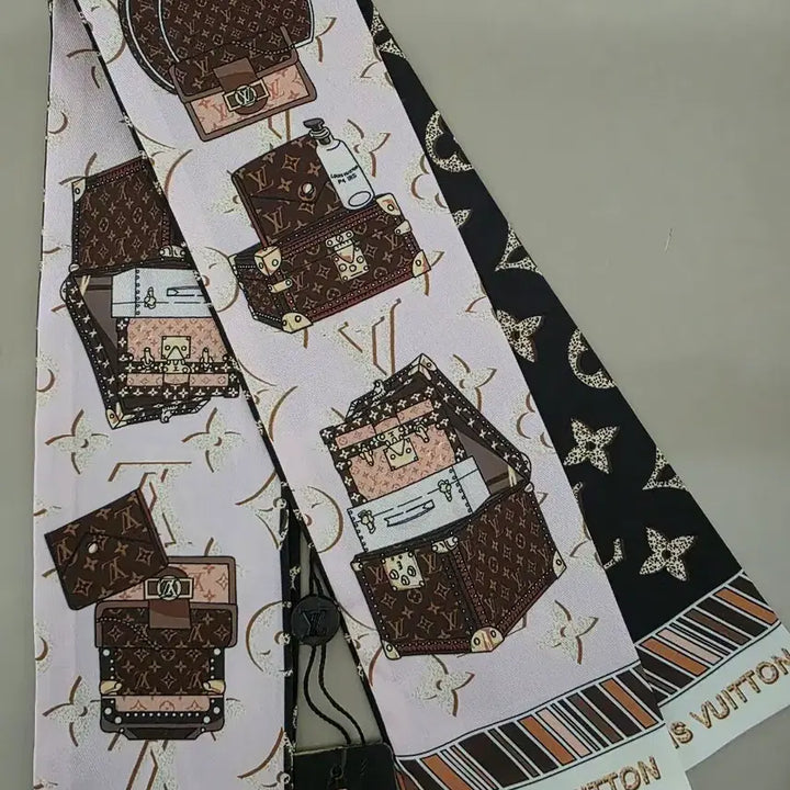 [BUNJANG] Bando Silk Scarf / 방도 스카프