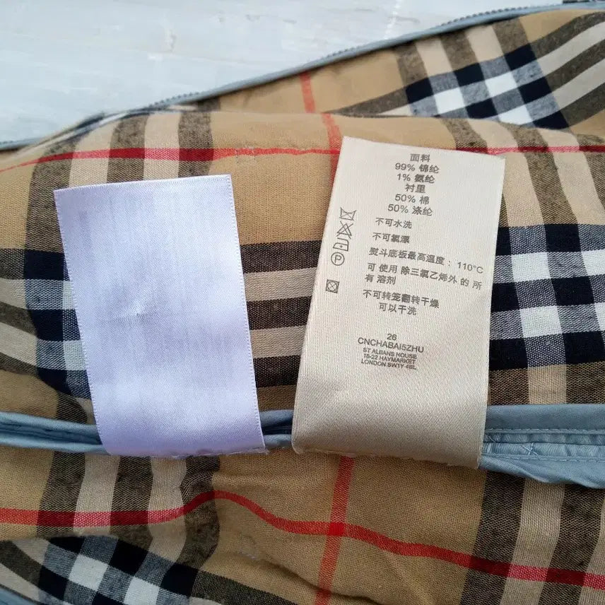 [BUNJANG] Burberry Women's Quilted Jacket - Light Blue / 정품 버버리 여성 퀼팅 자켓 라이트블루 상태양호