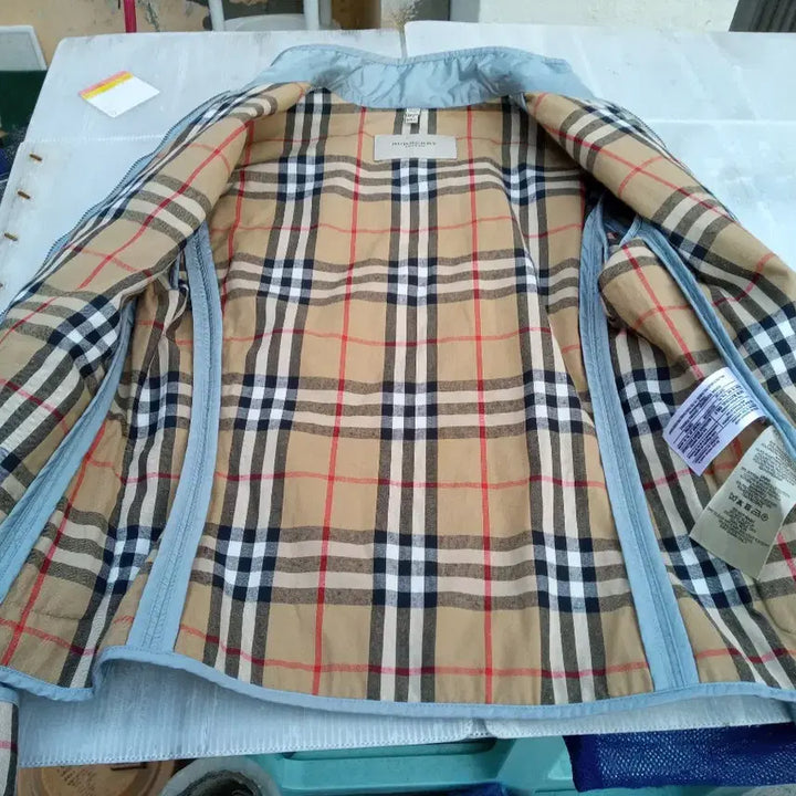 [BUNJANG] Burberry Women's Quilted Jacket - Light Blue / 정품 버버리 여성 퀼팅 자켓 라이트블루 상태양호