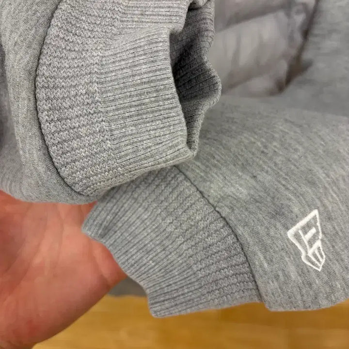 [BUNJANG] New Era Lightweight Padded Hooded Jacket / [105] 뉴에라 경량패딩 후드자켓