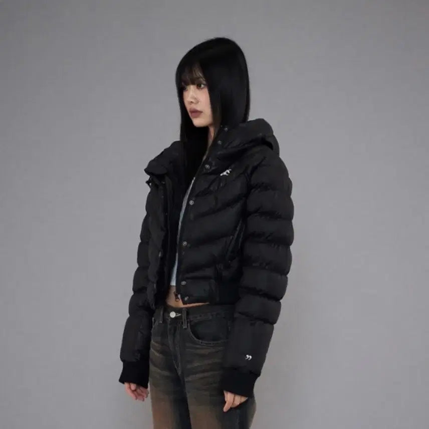 [BUNJANG] AS Black Short Padded Jacket / AS on 에즈온 블랙 숏패딩